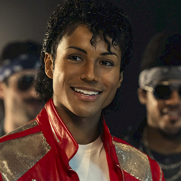 Michael & MJ HISTORY - FILM & CONCERT