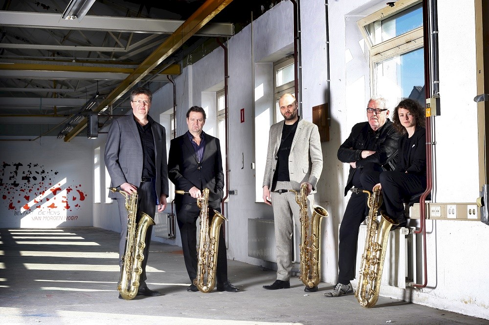 Ernst Daniël Smid & Four Baritones | De Reggehof